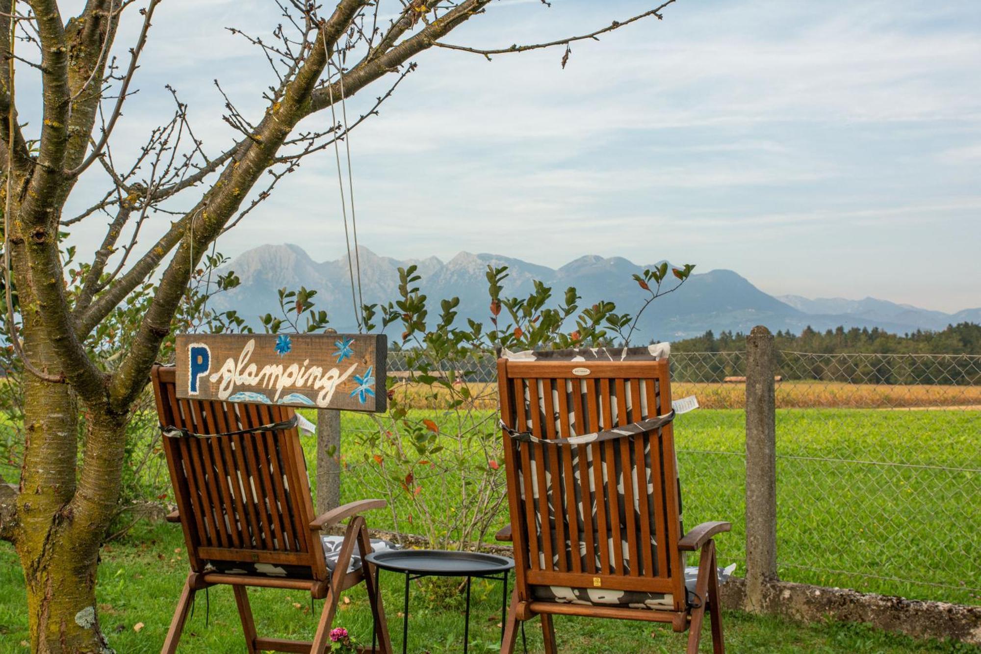 Glamping With A View Villa Smlednik Ngoại thất bức ảnh